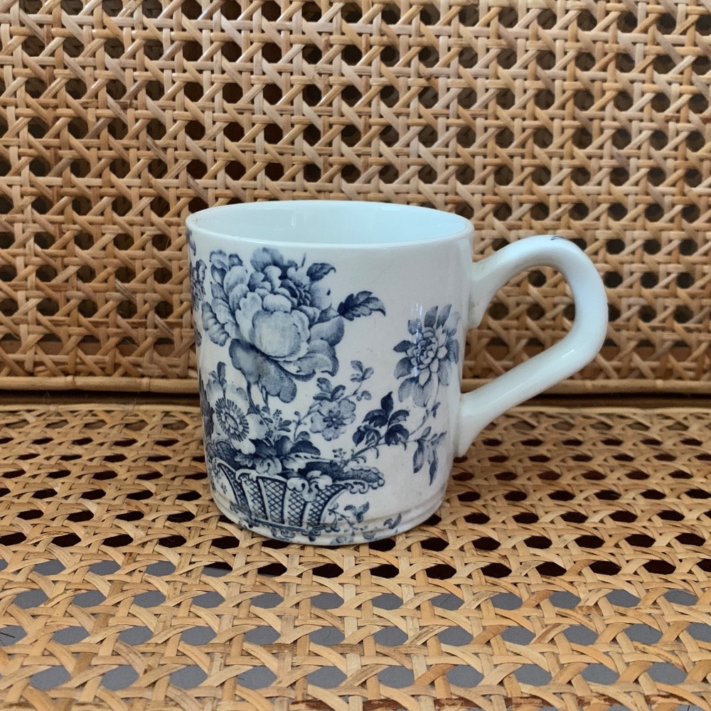 Rare Alfred Meakin Charlotte Blue White Transferware Chintz Floral Cup Mug